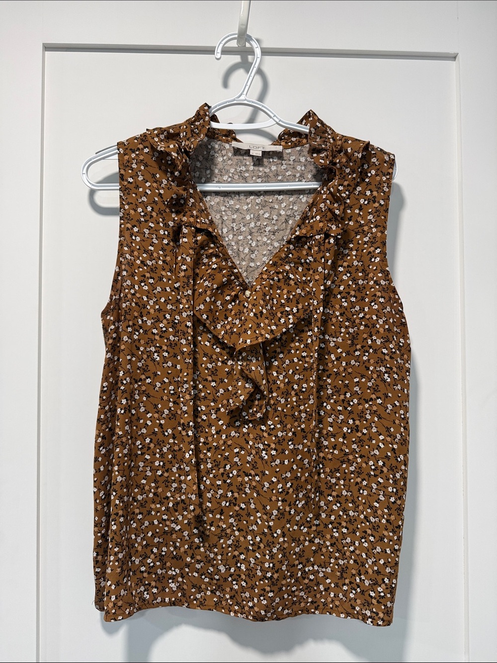 LOFT Brown Floral Ruffle V-Neck Sleeveless Top